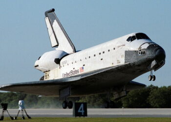 Σαν σήμερα 1 Φεβρουαρίου: Από τη γέννηση του Χόλιγουντ μέχρι την τραγωδία του διαστημικού λεωφορείου Κολούμπια