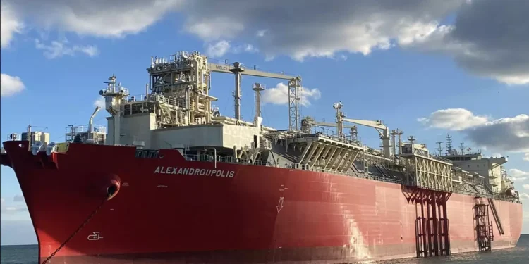 Ενεργειακή «γέφυρα» Ελλάδας – ΗΠΑ – Ουκρανίας: Η ιστορική συμφωνία για το αμερικανικό LNG