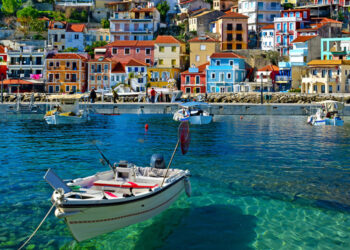 Τουρισμός: Το στοίχημα της δωδεκάμηνης περιόδου γίνεται πραγματικότητα στην Ελλάδα