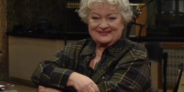 Τάνια Τσανακλίδου: Η συγκλονιστική εξομολόγηση για το Χόλιγουντ, τη σχέση με τον χρόνο και τα απωθημένα