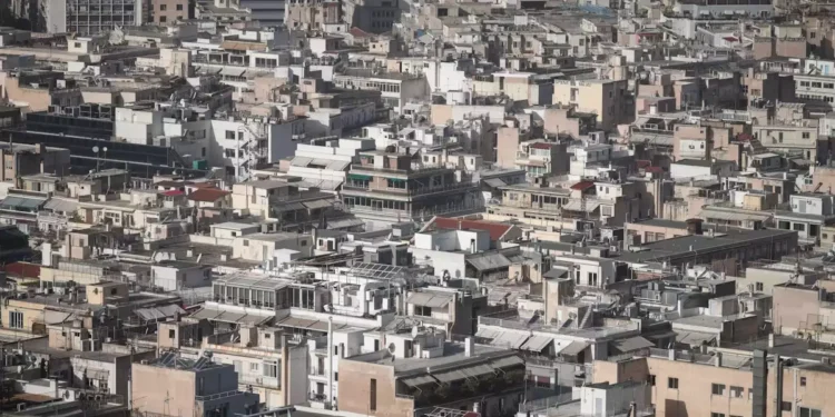 Ιδιοκατοίκηση: Το κόστος του ΕΝΦΙΑ το 2026 και η πρόκληση απόκτησης πρώτης κατοικίας