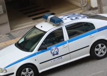 Συνελήφθη καθηγήτρια στην Καλλιθέα – Διακινούσε τσιγάρα και ναρκωτικά σε μαθητές