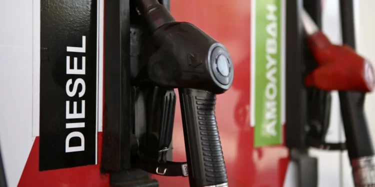 Πασχαλινό «σαφάρι» ελέγχων σε πρατήρια, σούπερ μάρκετ και λαϊκές – Φρένο στα φαινόμενα κερδοσκοπίας