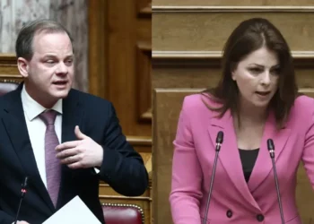 Οι διάλογοι που «καίνε» την Παπακώστα – Έμμεση αναφορά του Κώστα Αχ. Καραμανλή στις συνομιλίες