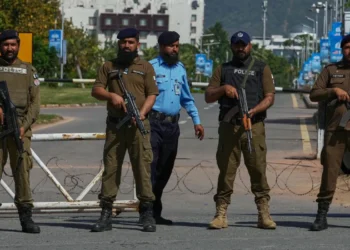 Αβέβαιες οι συνομιλίες ΗΠΑ – Ιράν στο Πακιστάν – «Η απομάκρυνση των πυρηνικών δεν είναι στο τραπέζι»