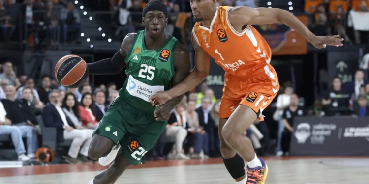 Βαλένθια – Παναθηναϊκός 67-68: Το «τριφύλλι» έκανε το «break» με φόντο το Final Four της Αθήνας