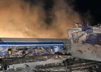 Τέμπη: Αποζημίωση 360.000 ευρώ στην οικογένεια 15χρονου που σκοτώθηκε μαζί με τον πατέρα του