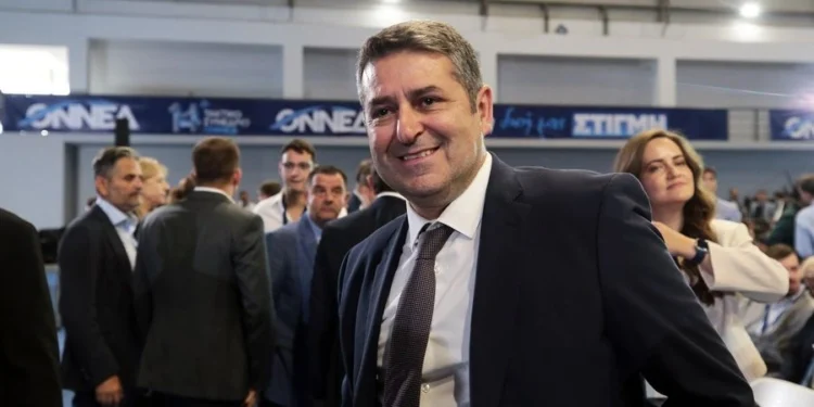 Γιώργος Μυλωνάκης: Παραμένει διασωληνωμένος και σε σταθερή κατάσταση