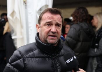 Πλακιάς για κόμμα Καρυστιανού: «Τα περιστέρια καταλήγουν σε κατσαρόλα» – Τι είπε για τα περί αστυνομικής βίας στον Ρούτσι