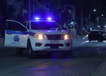 Θήβα: Τρόμος για μητέρα και γιο από ληστές στο σπίτι τους – Πήραν χρυσαφικά και χιλιάδες ευρώ