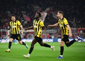 Ολυμπιακός – ΑΕΚ 0-1: Η «ατσάλινη» Ένωση «άλωσε» το «Καραϊσκάκης» και έκανε δήλωση τίτλου