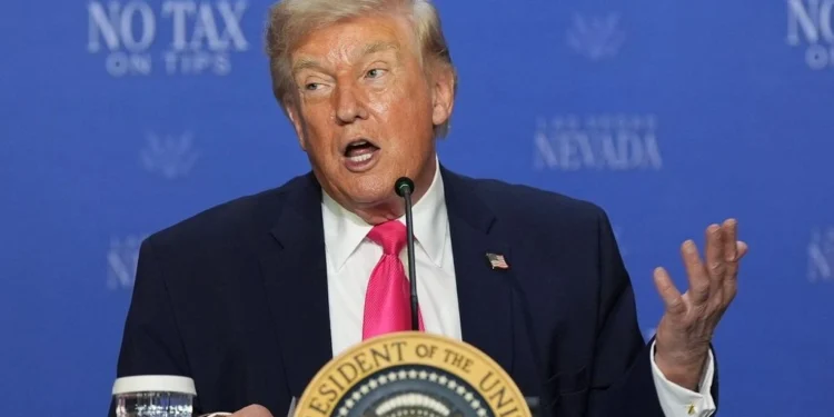 «Μακρά και δύσκολη διαδικασία» η ανάκτηση του εμπλουτισμένου ουρανίου του Ιράν λέει ο Τραμπ