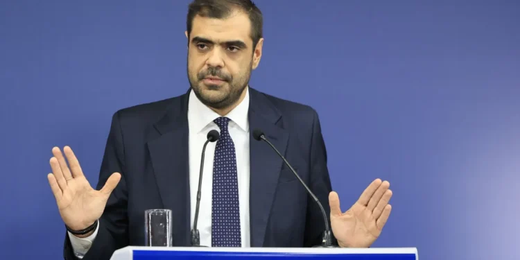 Μαρινάκης για ασυμβίβαστο υπουργού – βουλευτή: Ίσως πρέπει να δούμε μείωση του αριθμού των βουλευτών