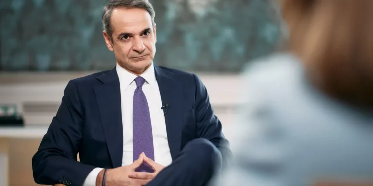 «Μίνι» ανασχηματισμός, διάγγελμα Μητσοτάκη και πιθανές διαγραφές γαλάζιων Βουλευτών