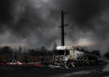 Δυσοίωνες προβλέψεις από το ΔΝΤ: Πληθωρισμός άνω του 4%, επί τα χείρω οι εκτιμήσεις για την ανάπτυξη