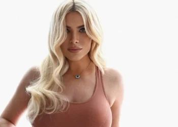 Σταματίνα Τσιμτσιλή για Κατερίνα Καινούργιου: «Πήγα και την είδα – Ήταν πολύ συγκινημένη, πολύ ευτυχισμένη»