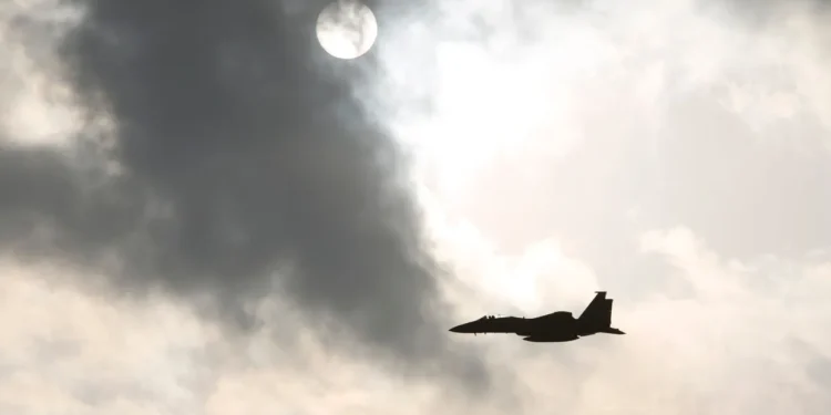 Οι ΗΠΑ επιβεβαίωσαν την κατάρριψη του F15 από το Ιράν – Νέες επιθέσεις της Τεχεράνης στο Ισραήλ