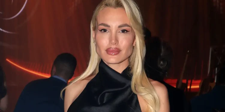 Η Αλεξάνδρα Παναγιώταρου ενοχλήθηκε με youtuber που δεν την αναγνώρισε σε ποδοσφαιρικό αγώνα