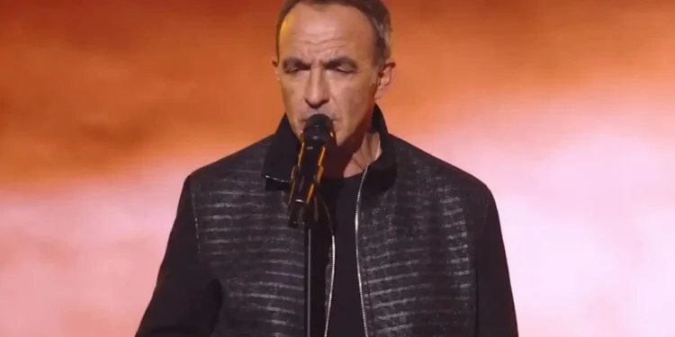 Ο Νίκος Αλιάγας τραγούδησε τον «Μέτοικο» στο γαλλικό Voice – Η αντίδραση των κριτών