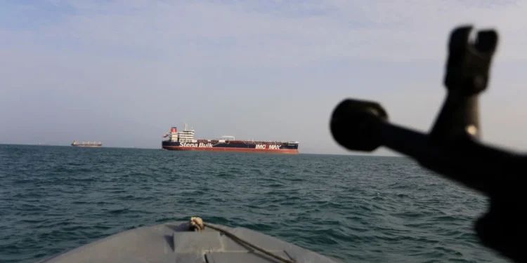 Η πρώτη ανάρτηση Τραμπ για την κατάπαυση πυρός με το Ιράν: «Θα βοηθήσουμε στο άνοιγμα του Ορμούζ»