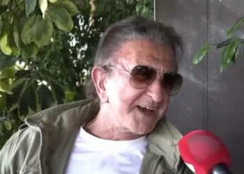 Αργύρης Παπαργυρόπουλος: Και τα μαγαζιά έχασα και το σπίτι έχασα, την αξιοπρέπεια μου δεν έχω χάσει