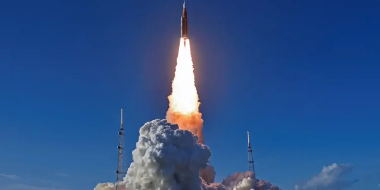 Artemis II: «Αισθανόμαστε πολύ καλά εδώ πάνω» – Οι αστροναύτες κατευθύνονται προς την αθέατη πλευρά της Σελήνης