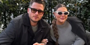 Δανάη Μπάρκα: Τα σχέδια γάμου με τον Φάνη Μπότση και το τριήμερο καλοκαιρινό γλέντι στη Μεσσηνία