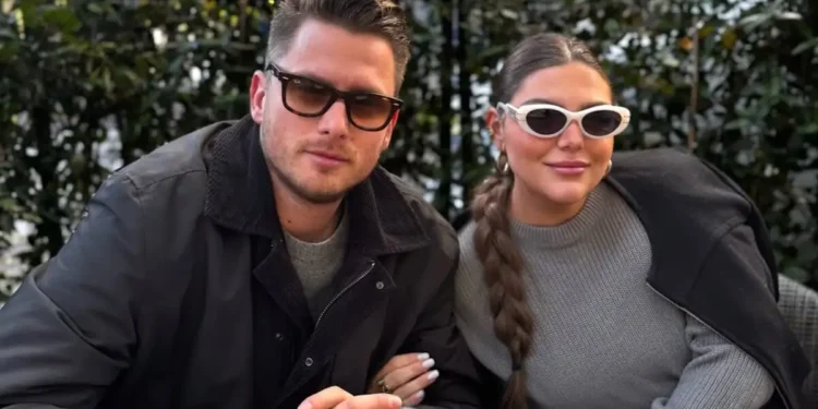 Δανάη Μπάρκα: Τα σχέδια γάμου με τον Φάνη Μπότση και το τριήμερο καλοκαιρινό γλέντι στη Μεσσηνία