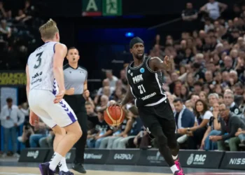 Μπιλμπάο – ΠΑΟΚ 89-74: «Κατέρρευσαν» στο δεύτερο ημίχρονο και έχασαν το τρόπαιο του FIBA Europe Cup οι Θεσσαλονικείς