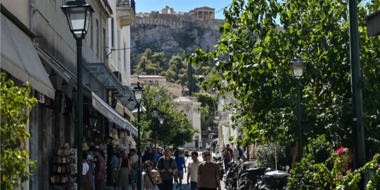 Επιδότηση σε diesel, λιπάσματα και… στο βάθος νέες παροχές για ενοικιαστές και 300 ευρώ σε συνταξιούχους