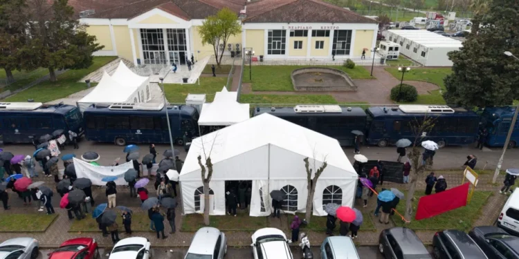 Δίκη για τα Τέμπη: Εντάσεις, αλλά και πρόοδος στη διαδικασία – Τη Μεγάλη Δευτέρα η συνέχεια