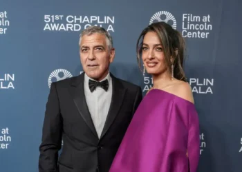 Cancel Τζορτζ Κλούνεϊ: Οργή στα social media μετά την υπεράσπιση του Τζίμι Κίμελ για το «μέλλουσα χήρα» της Μελάνια