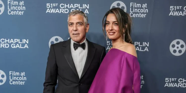 Cancel Τζορτζ Κλούνεϊ: Οργή στα social media μετά την υπεράσπιση του Τζίμι Κίμελ για το «μέλλουσα χήρα» της Μελάνια