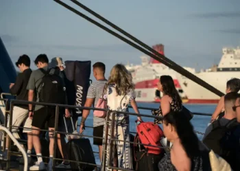 Ανακούφιση για τους νησιώτες τα 22,6 εκατ. ευρώ του Μεταφορικού Ισοδύναμου που καλύπτει ακτοπλοϊκά και αεροπορικά ταξίδια