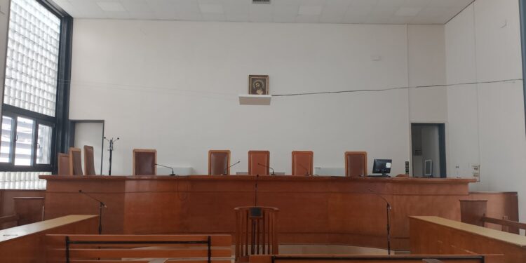 Τέμπη – Δίκη για το βιντεοληπτικό υλικό: Αποχή θα δηλώσει η πρόεδρος του δικαστηρίου – «Έχω δεχτεί πολλές προσβολές» Εύη Κατσώλη