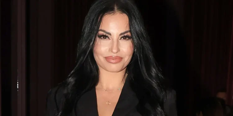 Δήμητρα Αλεξανδράκη: Ο σύντροφός μου δεν γνωρίζει από social media και showbiz, δεν έχει Instagram