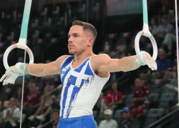 Λευτέρης Πετρούνιας: Προκρίθηκε στον τελικό του Παγκοσμίου Κυπέλλου στο Κάιρο