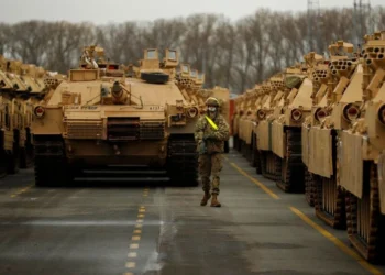 Reuters: Ο Τραμπ εξετάζει την απόσυρση αμερικανικών δυνάμεων από την Ευρώπη