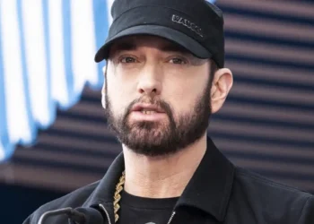 O Eminem έγινε ξανά παππούς: Η κόρη του Alaina Scott γέννησε το πρώτο της παιδί
