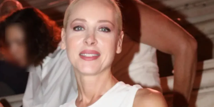 Φαίη Ξυλά: Πιστεύω στον Θεό με έναν δικό μου τρόπο, δεν με εκφράζει κάποια θρησκεία