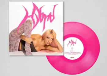 Η Ελένη Φουρέιρα κυκλοφόρησε το πρώτο της βινύλιο