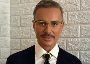 Λάκης Γαβαλάς: «Θεώρησα ότι έχω ζήσει τρεις ζωές και κάποιος πήγε τότε πρόωρα να με θάψει»