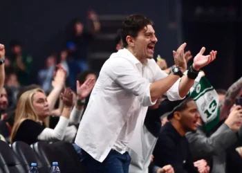 Ο Δημήτρης Γιαννακόπουλος ταξίδεψε στην Ισπανία για το Βαλένθια – Παναθηναϊκός