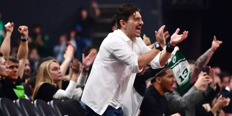 Ο Δημήτρης Γιαννακόπουλος ταξίδεψε στην Ισπανία για το Βαλένθια – Παναθηναϊκός