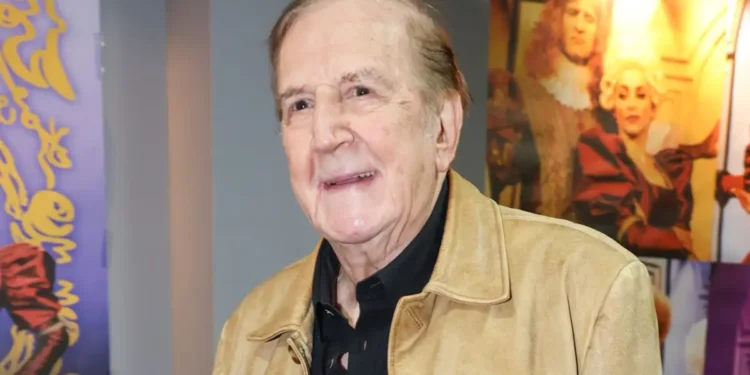 Γιώργος Κωνσταντίνου: Συγχώρεσα τον πατέρα μου που με εγκατέλειψε, δεν μπορώ να κρατήσω κακία