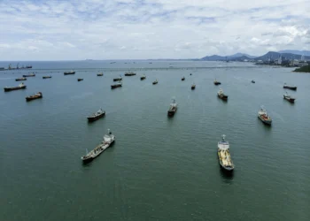 Ιράν: «Κανένα λιμάνι στον Περσικό Κόλπο και στη Θάλασσα του Ομάν δεν θα είναι ασφαλές»