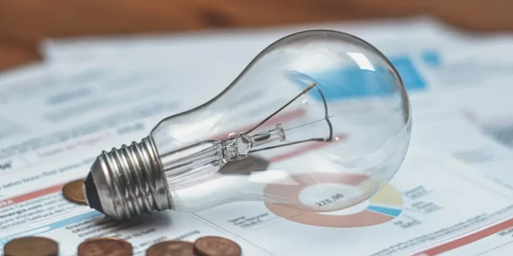 Ηλεκτρικό ρεύμα: Ψηλότερα κινείται αυτό το μήνα η τιμή χονδρικής – Αλλαγή τοπίου στα τιμολόγια