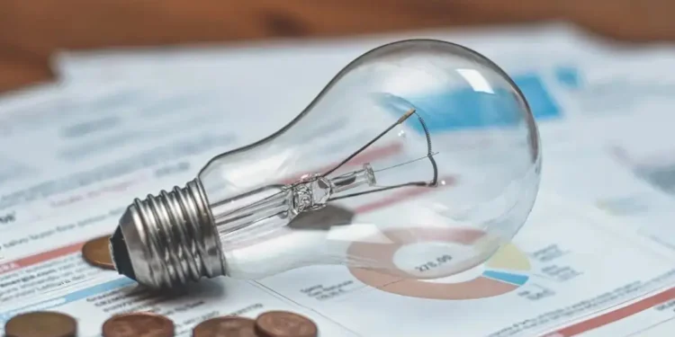 Τιμολόγια ρεύματος: Πώς μπορεί να αλλάξει το μοντέλο στην Ελλάδα για να δούμε χαμηλότερες τιμές