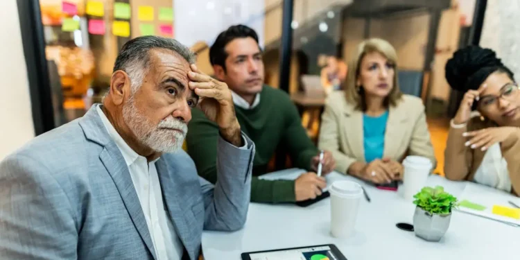 Ακρίβεια: Οι επιχειρήσεις στην ΕΕ προβλέπουν αύξηση 3,5% στις τιμές των προϊόντων – Οι εκτιμήσεις για τον πληθωρισμό