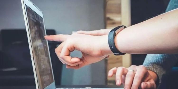 Μετ’ εμποδίων οι αιτήσεις για τον Κοινωνικό Τουρισμό – Παραμένουν τα τεχνικά προβλήματα